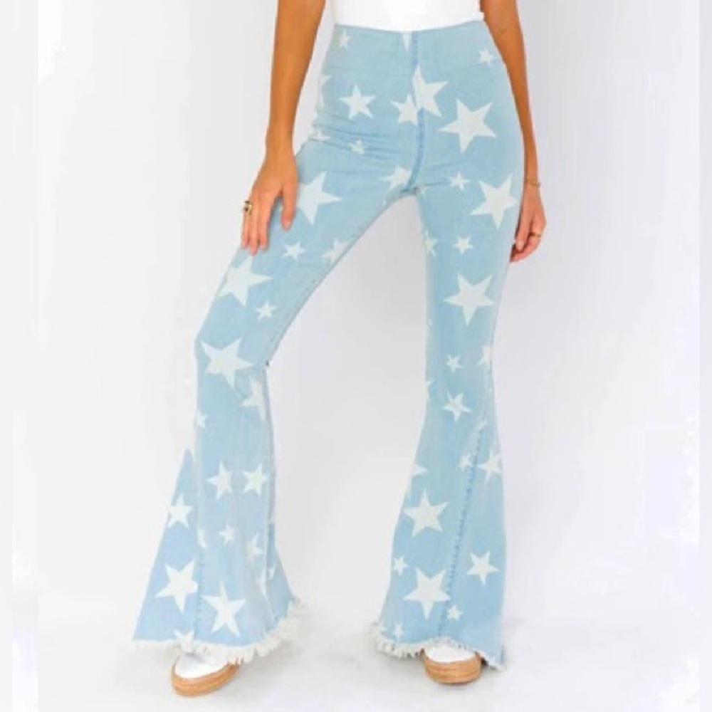 Show Me Your Mumu Star Light Wash Belle Bottoms L